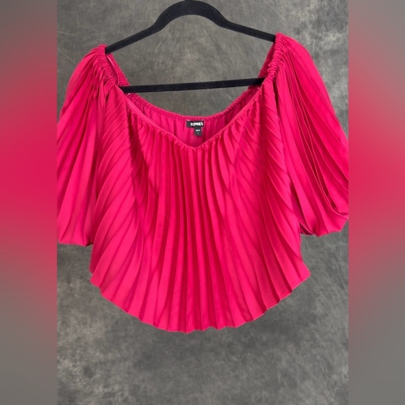 Express Tops - Express Women’s Off-The-Shoulder Pleated Cropped Blouse | Fuchsia Pink | Size S
